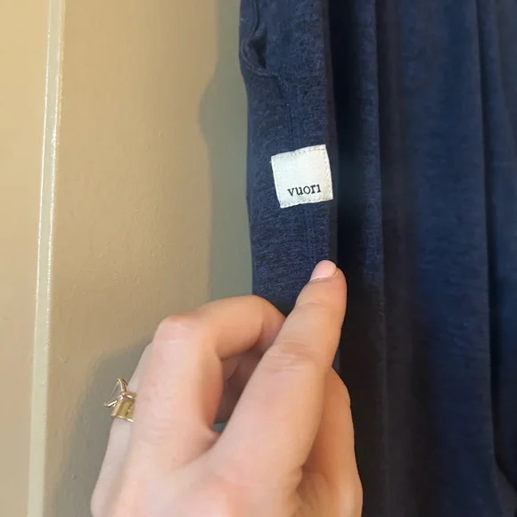 Vuori performance joggers - Picture 5 of 5